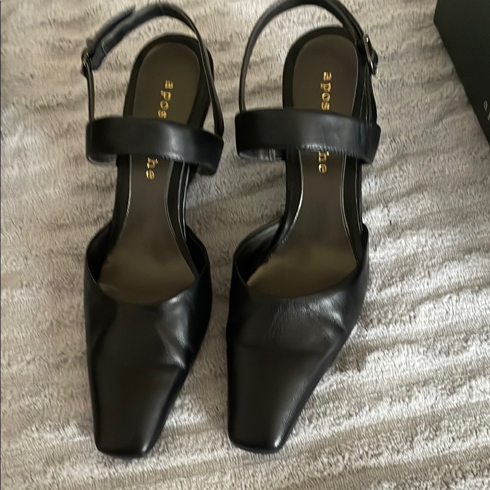 Apostrophe Black Women's Wedges